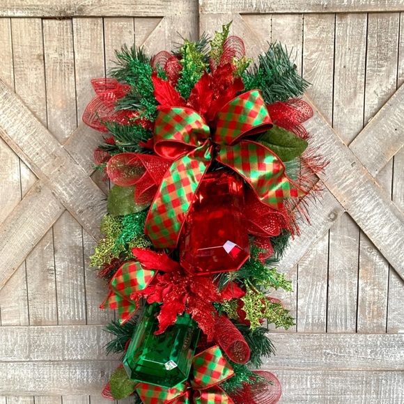 Handmade Holiday Door Swag. - Picture 2 of 4